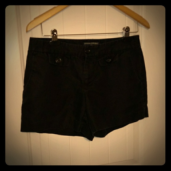 Banana Republic Ryan Fit Shorts - Picture 1 of 2